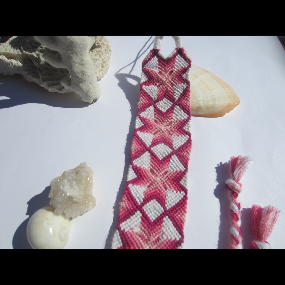 Starburst Friendship Bracelet